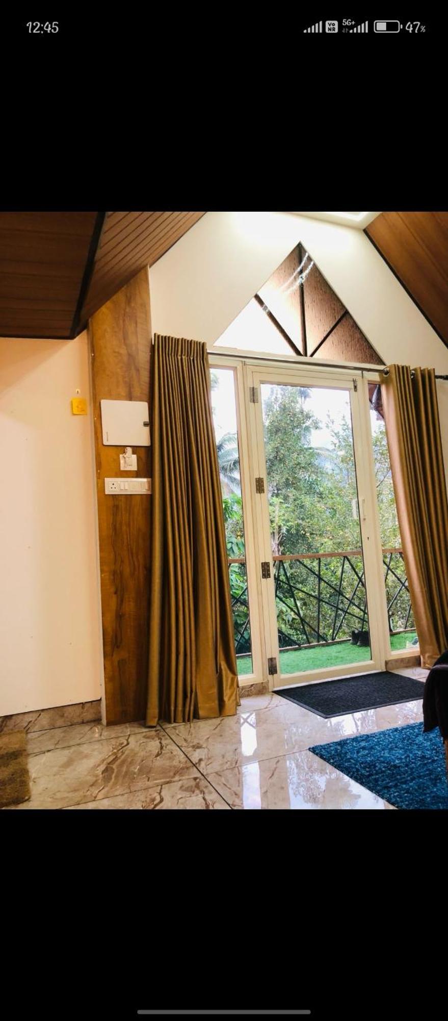 Wood Castle Munnar Pension Buitenkant foto